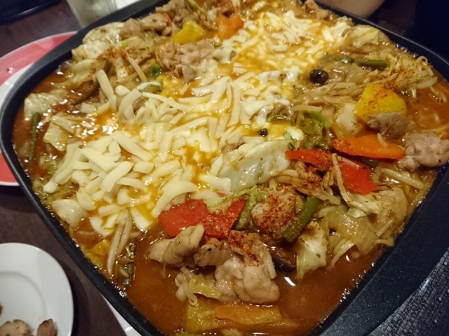 まちレポ 松戸 完全個室 居酒屋バル 縁宴 Enen 松戸西口店 話題のチーズタッカルビが食べられる個室居酒屋 まちしるべ